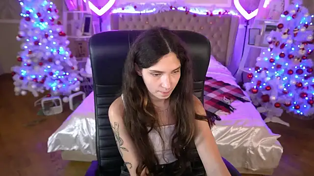 BabyFlowerr online show from 12-30-24, 03:36