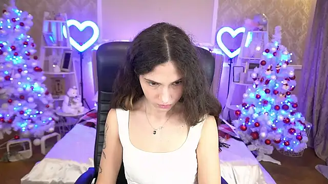 BabyFlowerr online show from 12-31-24, 07:51