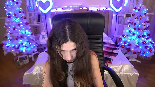 BabyFlowerr online show from 01-01-25, 08:04