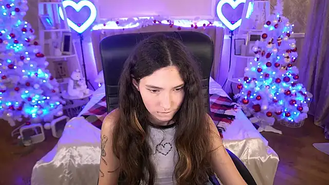 BabyFlowerr online show from 01-01-25, 11:07