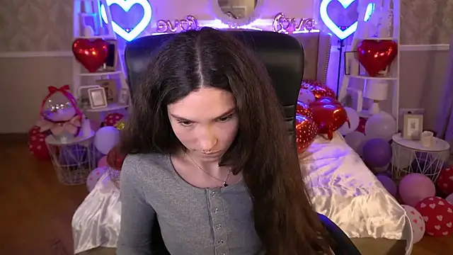 BabyFlowerr online show from 02-26-25, 11:04