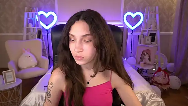 BabyFlowerr online show from 03-04-25, 04:38