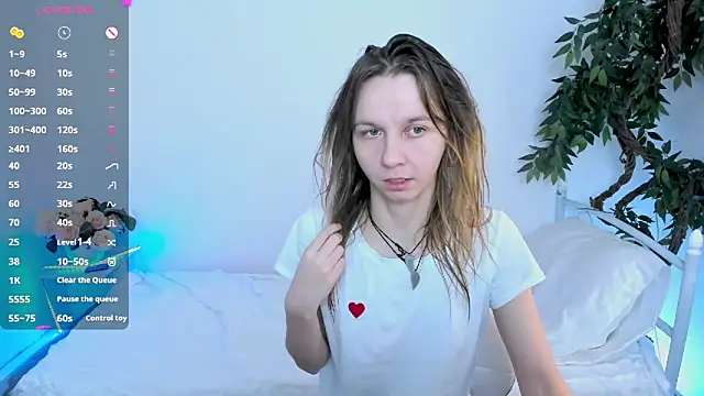 Snapshot of Bell_a_mi_ chatting on 03-15-26, 02:50 Bell a mi online show from 03-15-26, 02:50