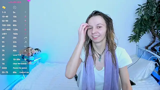 Snapshot of Bell_a_mi_ chatting on 03-21-26, 12:59 Bell a mi online show from 03-21-26, 12:59