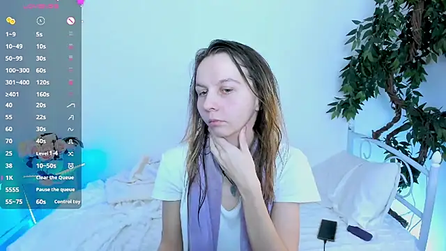 Snapshot of Bell_a_mi_ chatting on 03-25-26, 02:17 Bell a mi online show from 03-25-26, 02:17