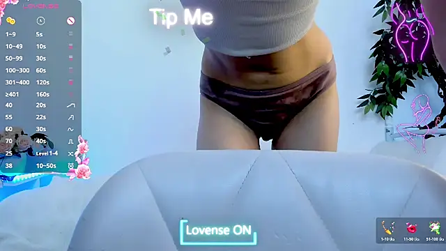 Snapshot of Bell_a_mi_ chatting on 04-01-26, 01:41 Bell a mi online show from 04-01-26, 01:41