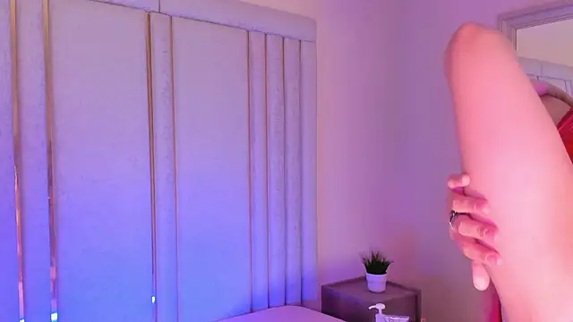 Saekohofman online show from 11-25-25, 04:12