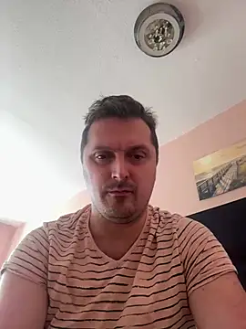 Snapshot of Corle124 chatting on 02-28-25, 01:36 Corle124 online show from 02-28-25, 01:36