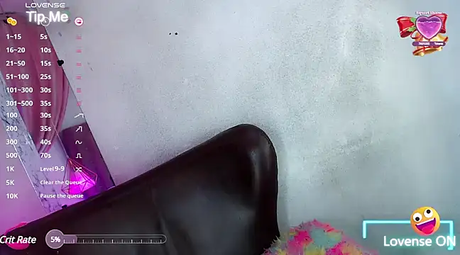 Snapshot of Alexandra_Hornny chatting on 12-28-24, 01:59 Alexandra Hornny online show from 12-28-24, 01:59