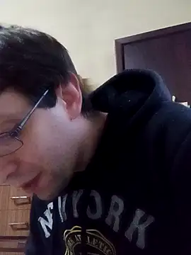 Snapshot of White_rabbit_ chatting on 01-09-25, 04:49 White rabbit online show from 01-09-25, 04:49