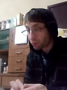 Snapshot of White_rabbit_ chatting on 01-14-25, 09:20 White rabbit online show from 01-14-25, 09:20