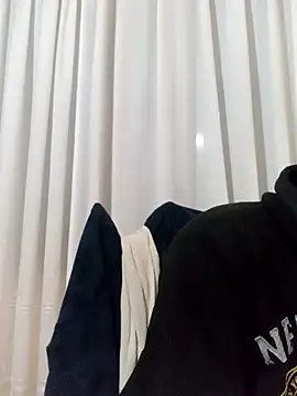 Snapshot of White_rabbit_ chatting on 03-13-25, 07:17 White rabbit online show from 03-13-25, 07:17