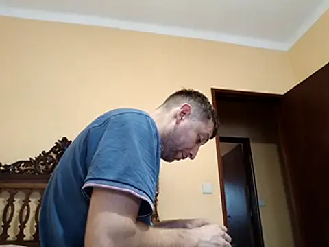 Snapshot of White_rabbit_ chatting on 11-01-25, 09:11 White rabbit online show from 11-01-25, 09:11