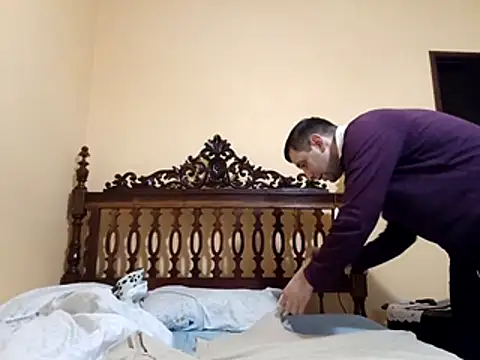 Snapshot of White_rabbit_ chatting on 11-13-25, 10:36 White rabbit online show from 11-13-25, 10:36