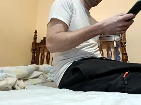 Snapshot of White_rabbit_ chatting on 11-27-25, 09:22 White rabbit online show from 11-27-25, 09:22