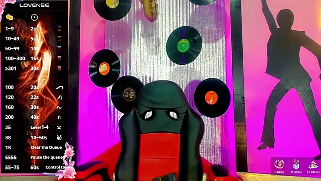 Snapshot of nickyminach_ chatting on 10-17-25, 07:16 nickyminach online show from 10-17-25, 07:16