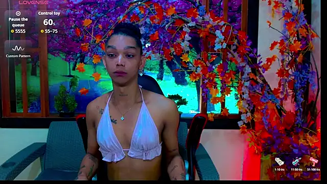 Snapshot of nickyminach_ chatting on 11-05-25, 12:05 nickyminach online show from 11-05-25, 12:05