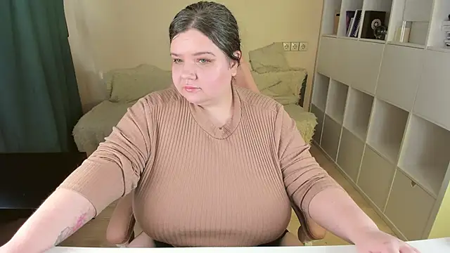 PlumPie online show from 10-11-25, 09:41