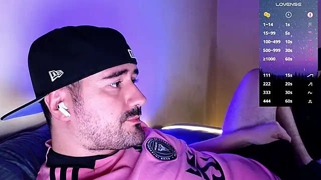 Snapshot of DominantTheo chatting on 01-26-25, 02:56 DominantTheo online show from 01-26-25, 02:56