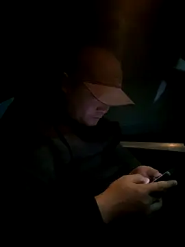 Snapshot of S00 chatting on 12-01-24, 11:36 S00 online show from 12-01-24, 11:36