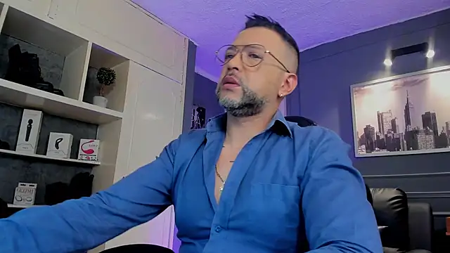 MrFrank tattoo online show from 10-07-25, 02:25