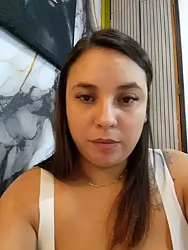 LizzRouse online show from 10-30-25, 09:37