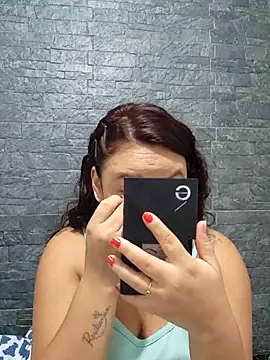 LizzRouse online show from 11-29-25, 01:14