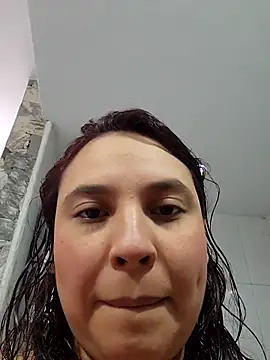 LizzRouse online show from 12-02-25, 05:19