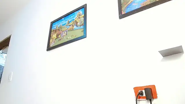 Snapshot of little_tsgirl_ chatting on 03-13-25, 04:12 little tsgirl online show from 03-13-25, 04:12