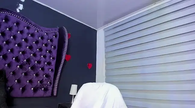 perla7777 online show from 03-02-25, 03:24