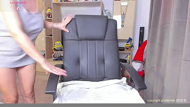 SquirtKitten online show from 02-04-25, 02:21