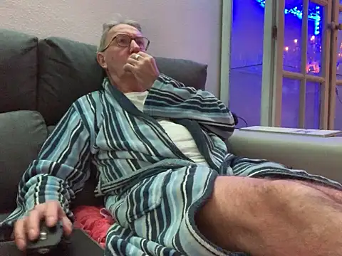 Nudelschwanz online show from 02-03-25, 06:17