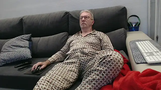 Nudelschwanz online show from 02-08-26, 06:39