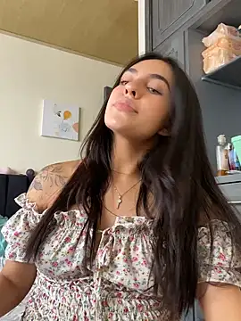 DaphneUwu online show from 02-19-25, 05:16