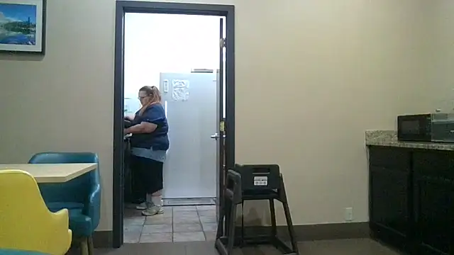 Snapshot of Hornybbw1978 chatting on 09-15-25, 05:40 Hornybbw1978 online show from 09-15-25, 05:40