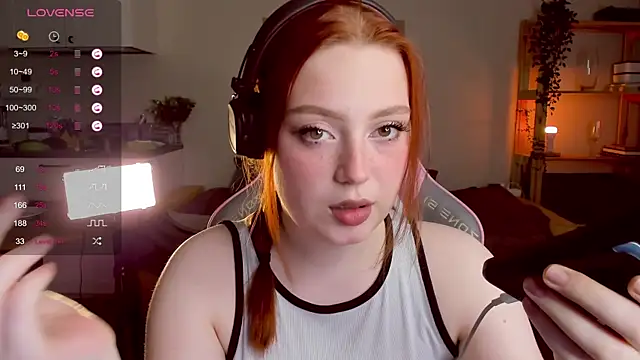 Sofy Benson online show from 11-17-25, 12:22