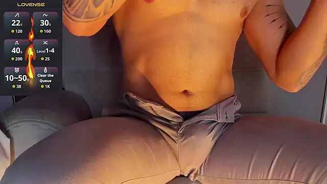 Snapshot of MarkWalker__ chatting on 02-07-26, 10:30 MarkWalker online show from 02-07-26, 10:30