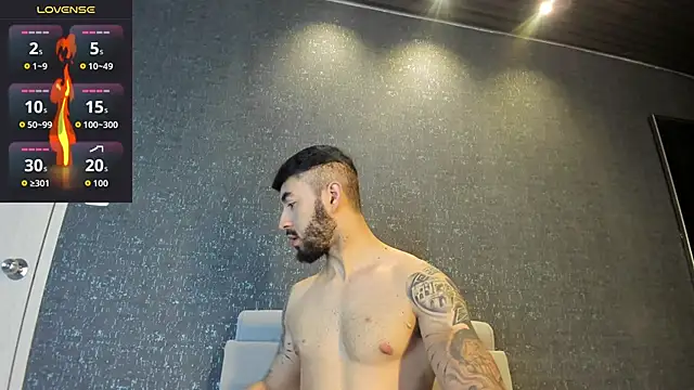 Snapshot of MarkWalker__ chatting on 02-11-26, 10:20 MarkWalker online show from 02-11-26, 10:20