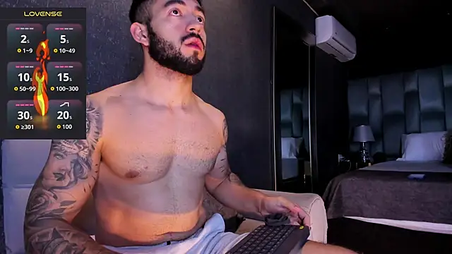 Snapshot of MarkWalker__ chatting on 02-18-26, 10:11 MarkWalker online show from 02-18-26, 10:11