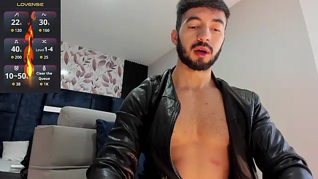 Snapshot of MarkWalker__ chatting on 03-07-26, 10:23 MarkWalker online show from 03-07-26, 10:23