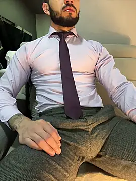 Snapshot of MarkWalker__ chatting on 03-18-26, 10:40 MarkWalker online show from 03-18-26, 10:40