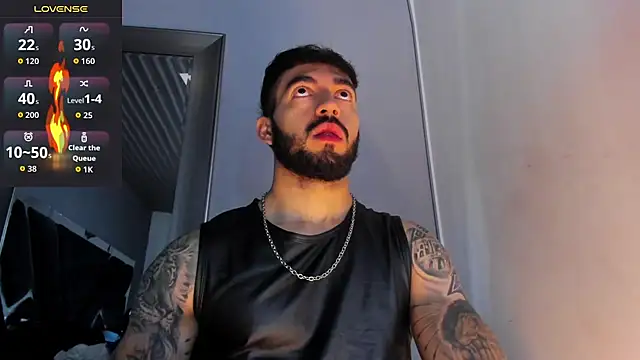 Snapshot of MarkWalker__ chatting on 04-01-26, 09:43 MarkWalker online show from 04-01-26, 09:43