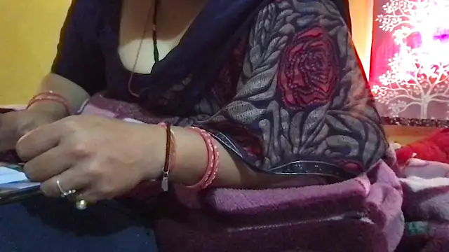 Riyasingh9 online show from 11-04-25, 04:44