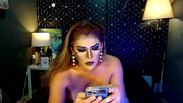 Snapshot of UrtopshemalegoddessAliyah chatting on 01-26-25, 12:58 UrtopshemalegoddessAliyah online show from 01-26-25, 12:58