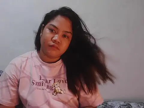 Snapshot of xxsam_69xx chatting on 10-26-25, 02:50 xxsam 69xx online show from 10-26-25, 02:50