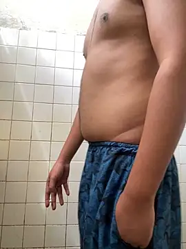 Snapshot of DreamerAsianGuy chatting on 12-27-24, 03:53 DreamerAsianGuy online show from 12-27-24, 03:53