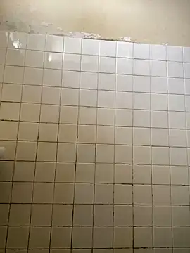 Snapshot of DreamerAsianGuy chatting on 01-05-25, 03:43 DreamerAsianGuy online show from 01-05-25, 03:43