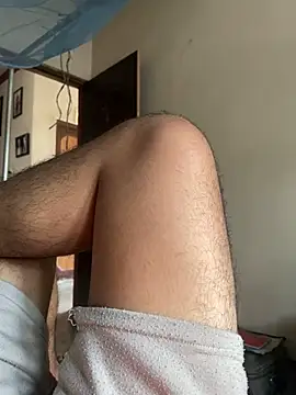 Snapshot of DreamerAsianGuy chatting on 02-27-25, 09:11 DreamerAsianGuy online show from 02-27-25, 09:11