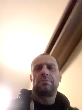 Snapshot of Roman0798 chatting on 12-15-25, 02:27 Roman0798 online show from 12-15-25, 02:27