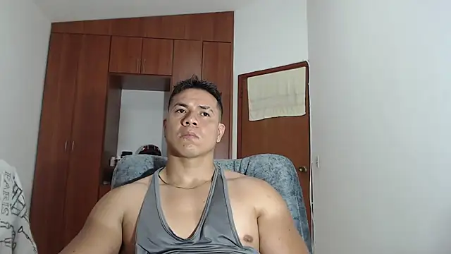 alessandromancini92 online show from 10-26-25, 09:31